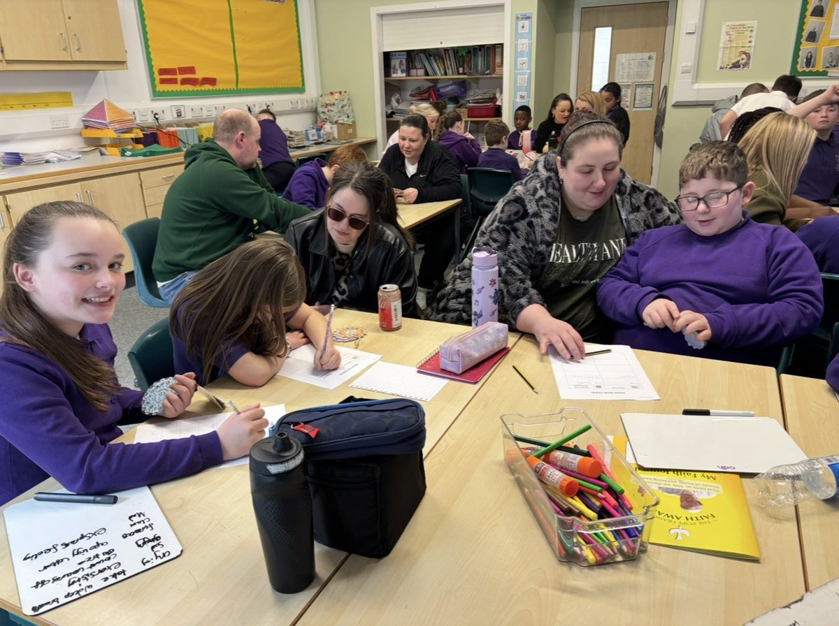 Mrs Deafley P6B tweet media