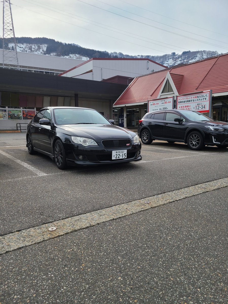 みさーき tweet media