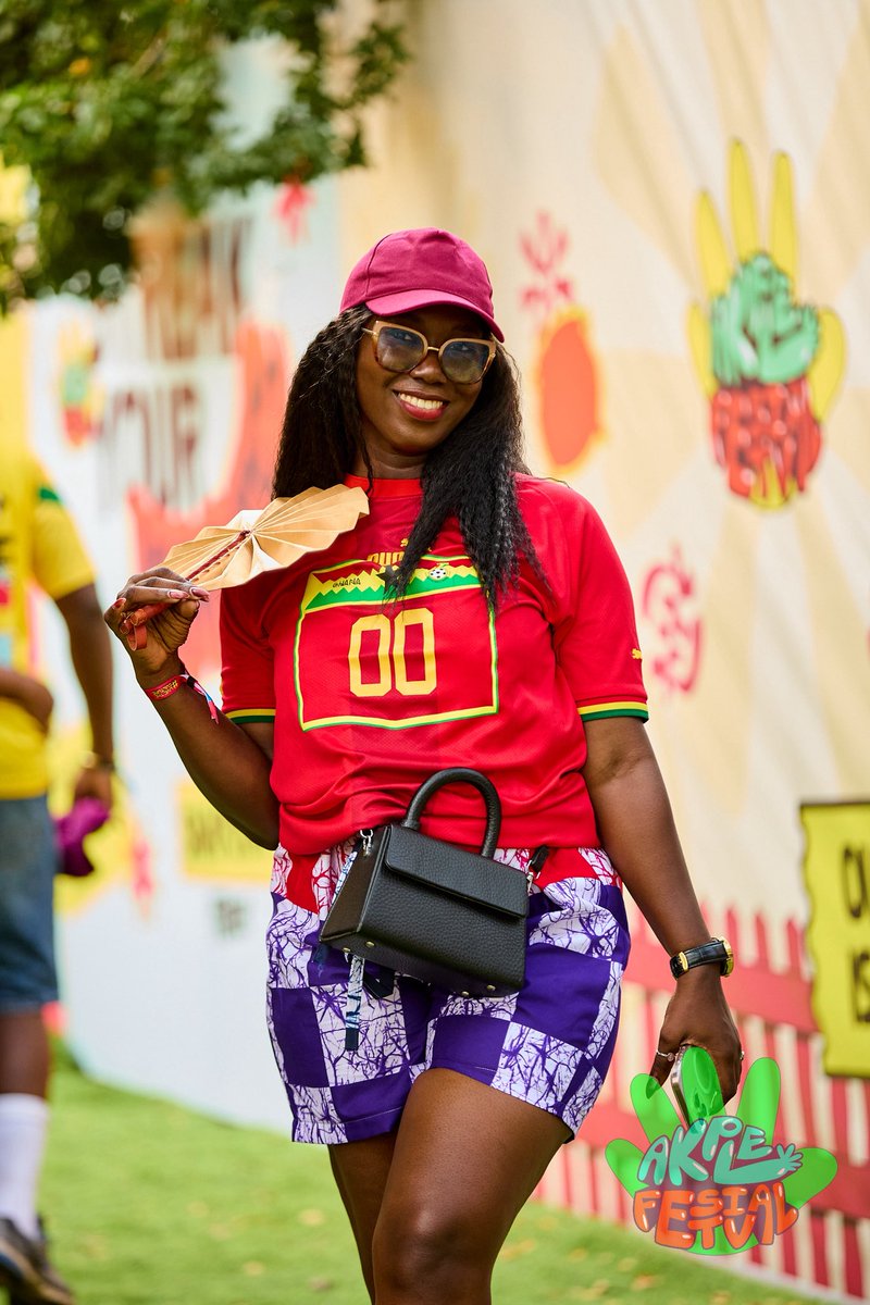 ⚠️Warning‼️: Too much beauty 😍 in these photos!
These ladies didn’t just show up, they brought the festival to life with all their beauty and color🥰🇬🇭

Know them? Tag them!
#akplefestival26 
#gh 
#ghanamonth 
#brandwithechiri 
#food