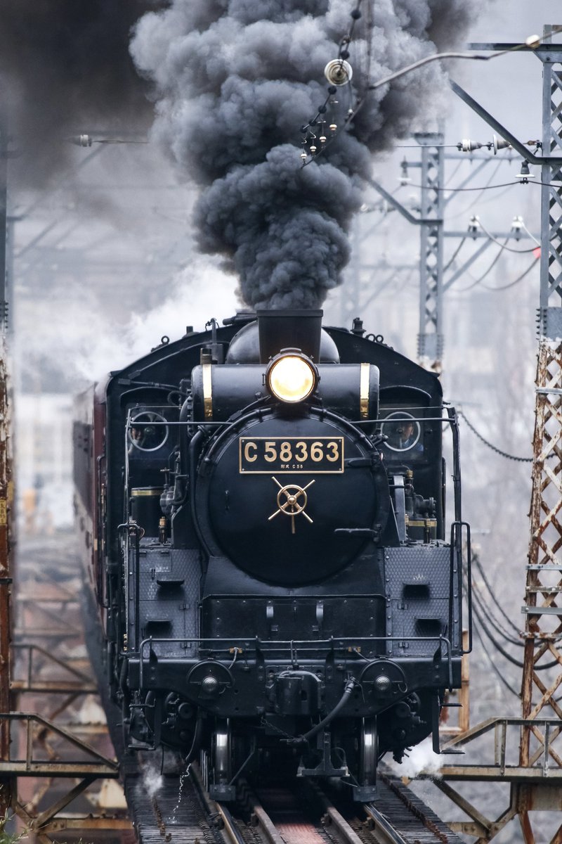 hiroking161's tweet photo. 3/18 
試5001レ〜試5002レ
パレオエクスプレス試運転
C58 363+12系4両+デキ201(ムド) https://t.co/MQgWulLBHr