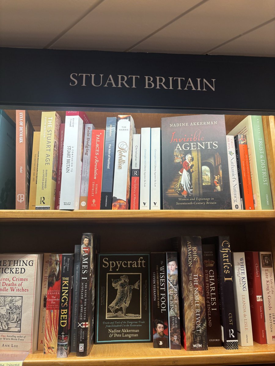 Professor Nadine Akkerman tweet media