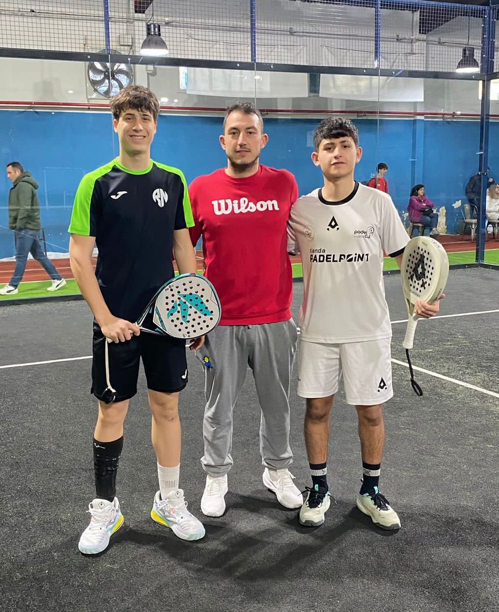 Federación Navarra de Pádel tweet media