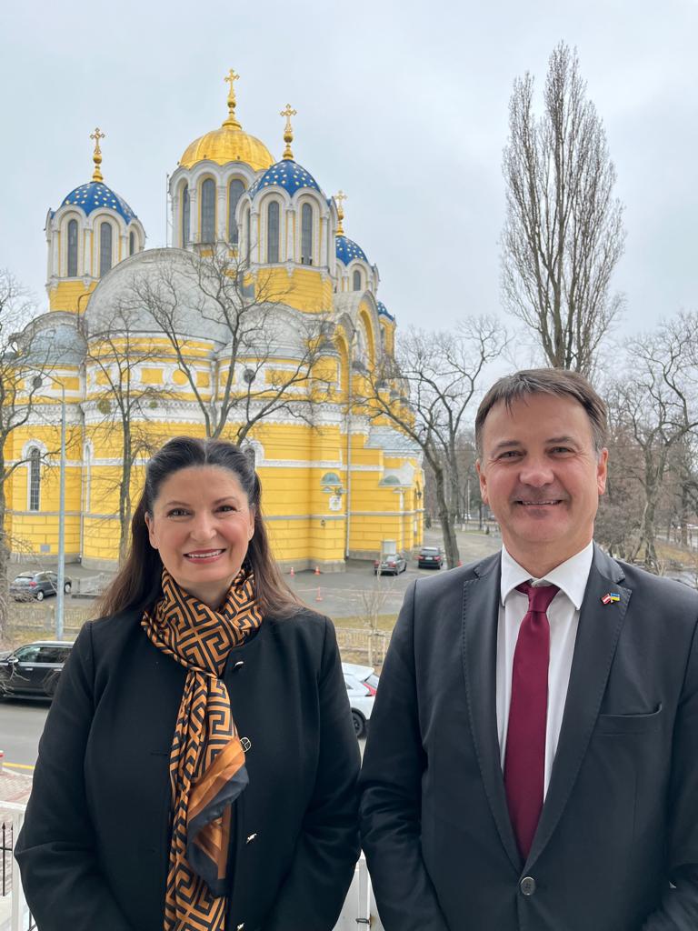 Austria in Ukraine tweet media