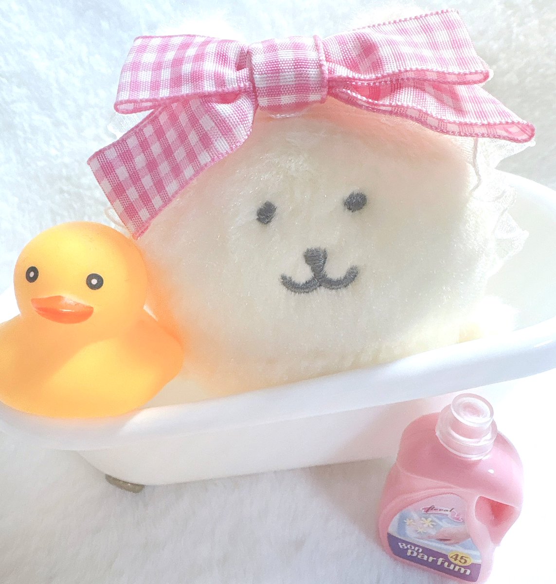 アヒルさんとおふろTimeするのがすきな

くましゃん 𓂃 🐥(՞ • ᴥ • ՞)🛁 ⟡˚.⋆

 #ナガノのくま #ぬいのいる生活