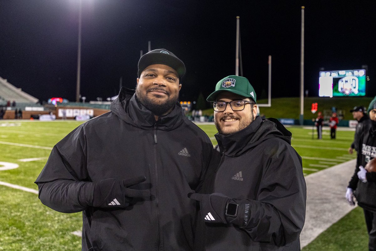 BobKatDFO's tweet photo. Happybirthday to @TurnbaughFB one of the best working in football; @OhioFootball is blessed to have this guy on board! https://t.co/8nV9ymLtpV