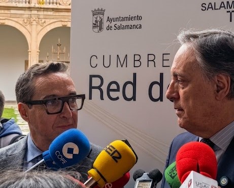 Radio USAL tweet media