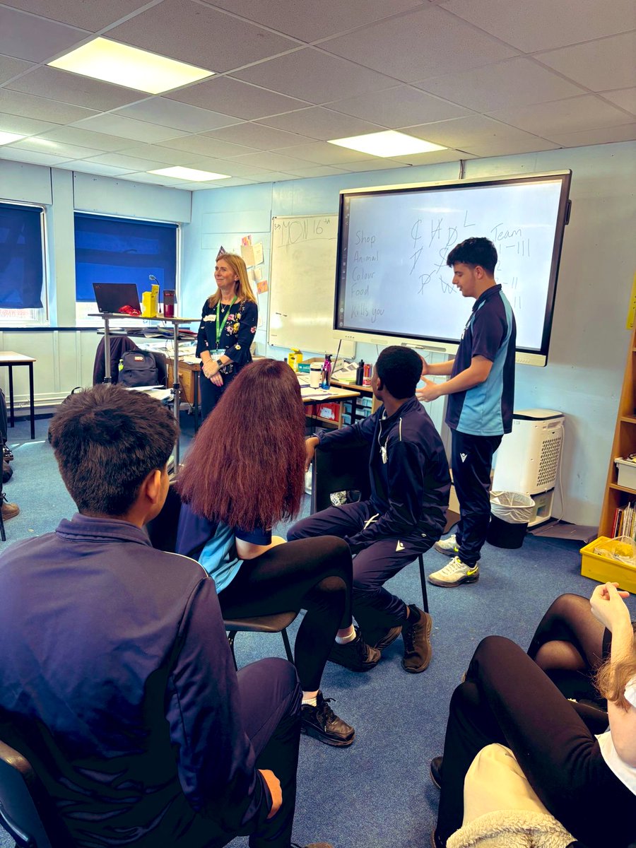 BalaamWood's tweet image. A very competitive game of ‘Stop the Bus!’ 🚎🔥 Ahmad has put his team in the lead - the pressure is on! 👏✨ Great energy, teamwork and quick thinking all round 💡 #Teamwork #Competition #FunLearning #PupilVoice