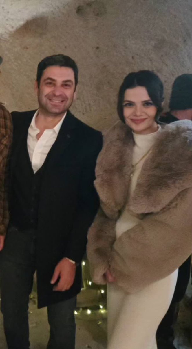 Amo quando sai foto de qualidade duvidosa de ozsin