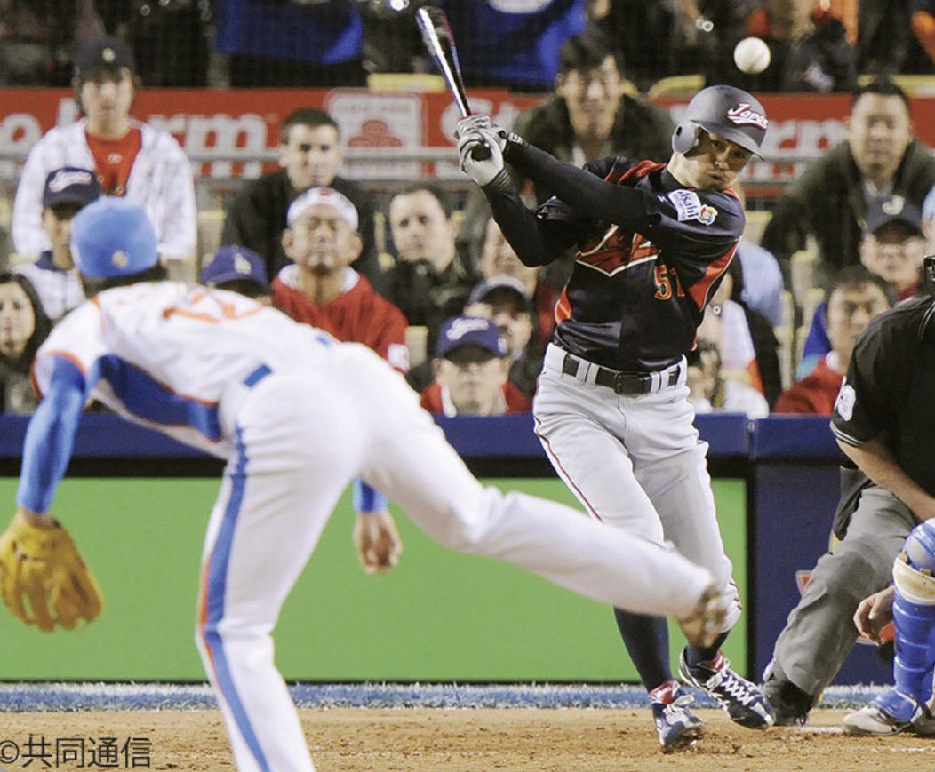 baseballotaku89's tweet photo. 個人的に2009年の侍ジャパンのユニフォームが1番好き https://t.co/vYFSrsyoS3