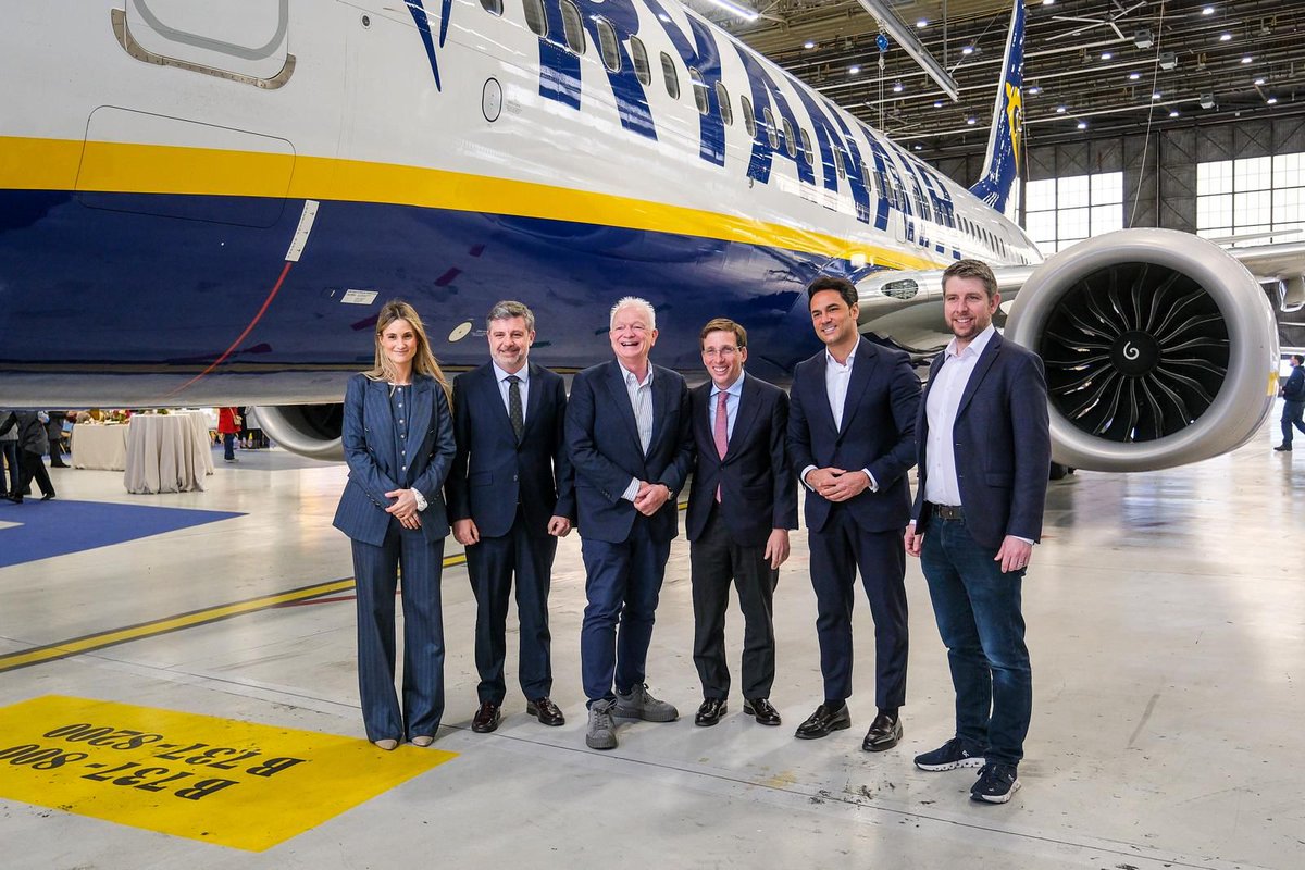 Ryanair España tweet media