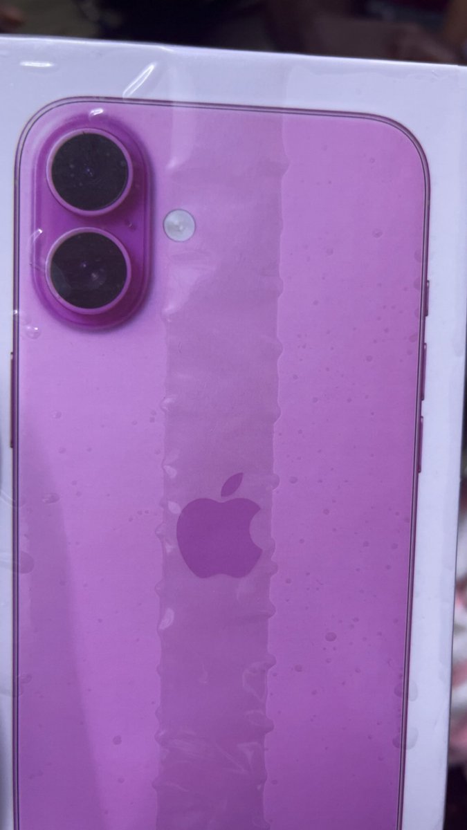 isha💕 tweet media