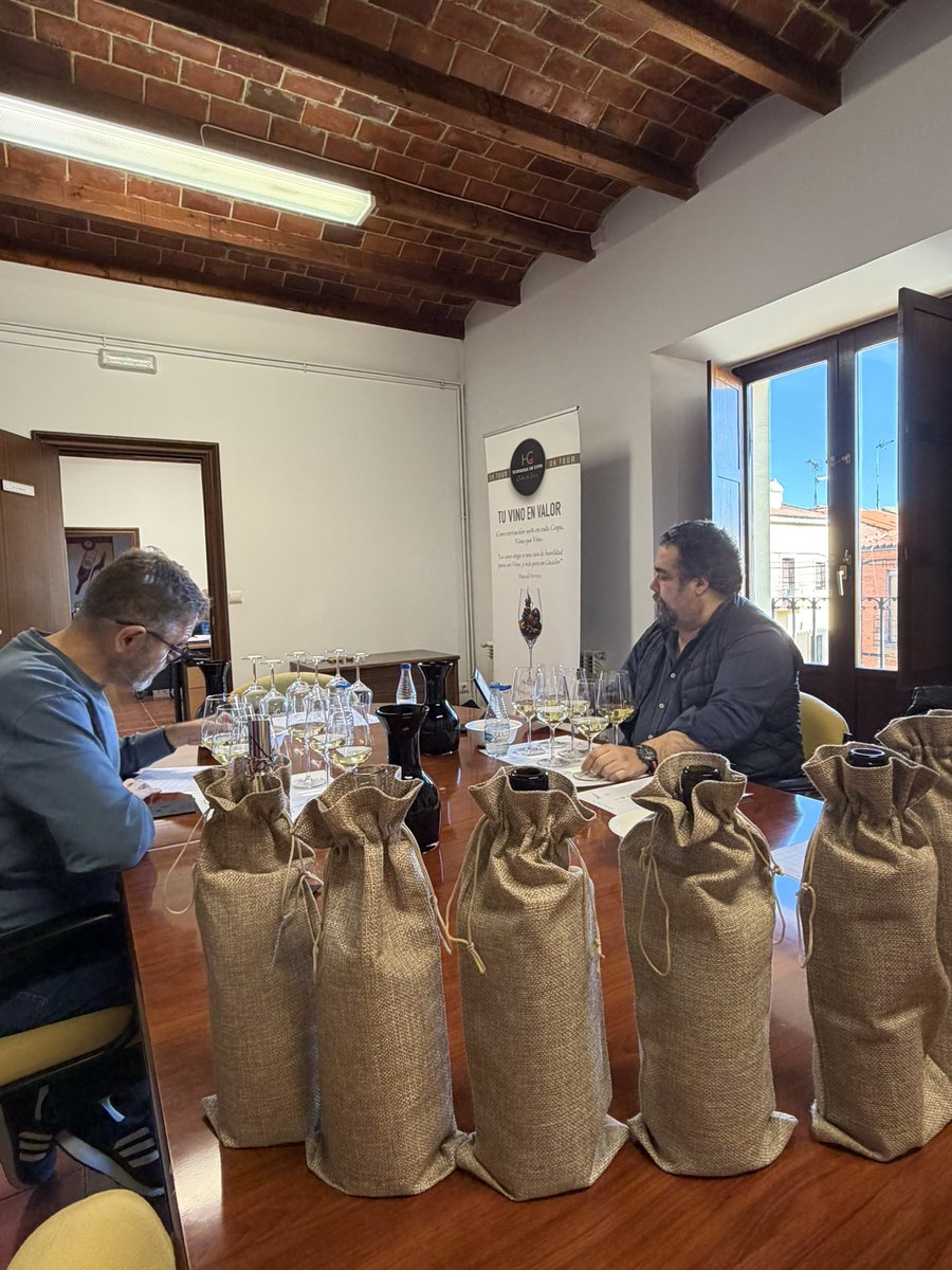 D.O. Cigales tweet media