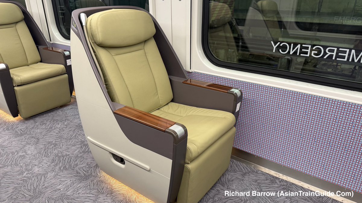 Thai Train Guide tweet media