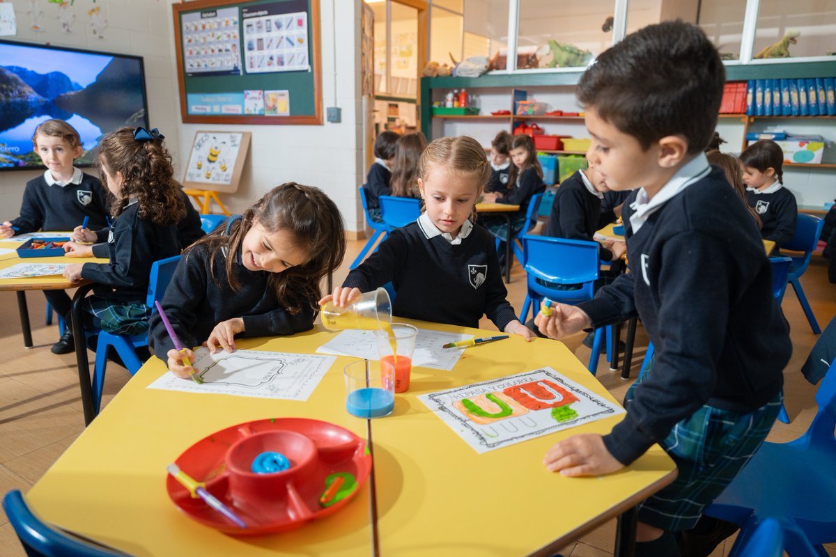 Trinity College tweet media