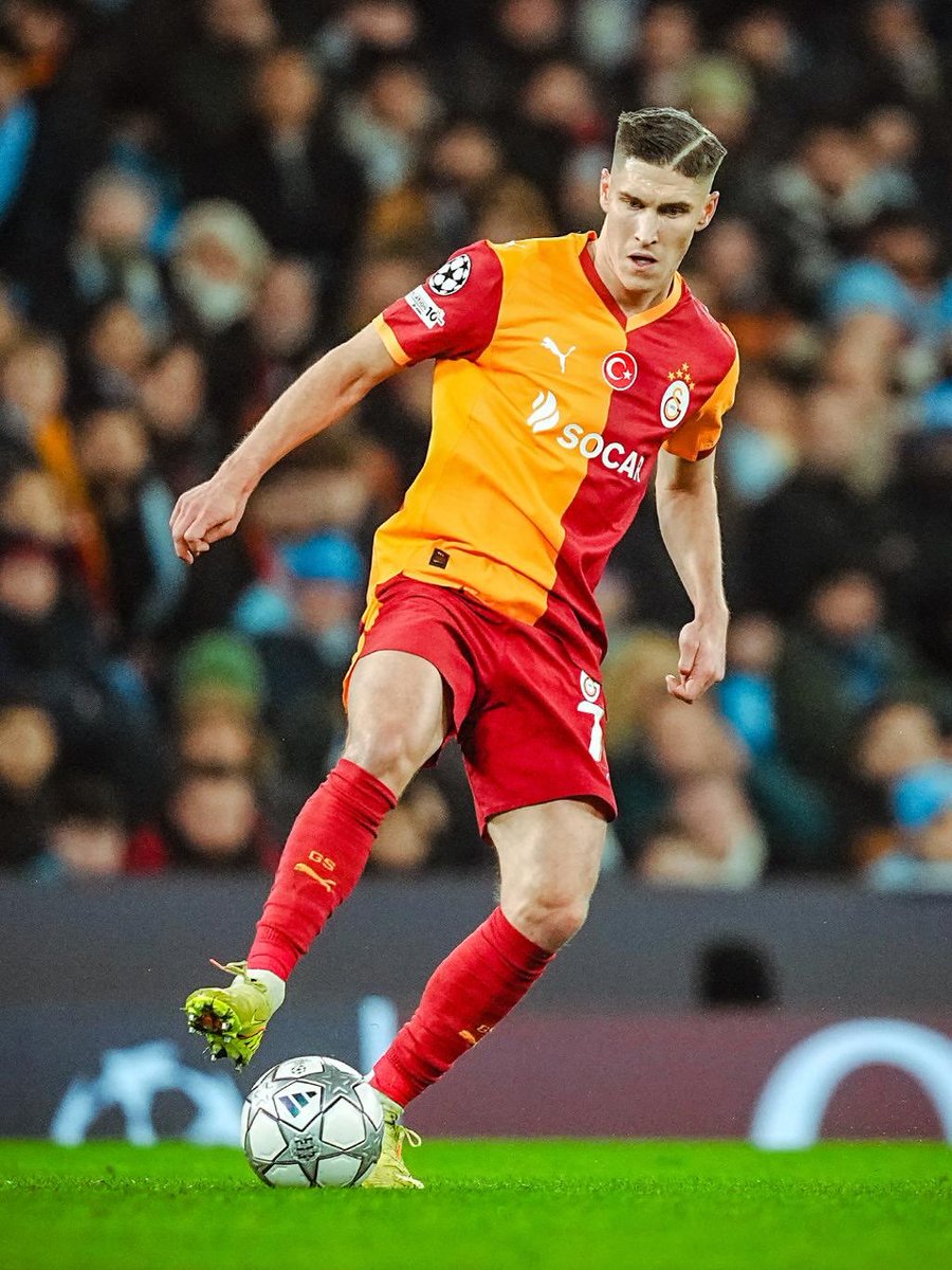 Peşindeyiz Galatasaray! tweet media