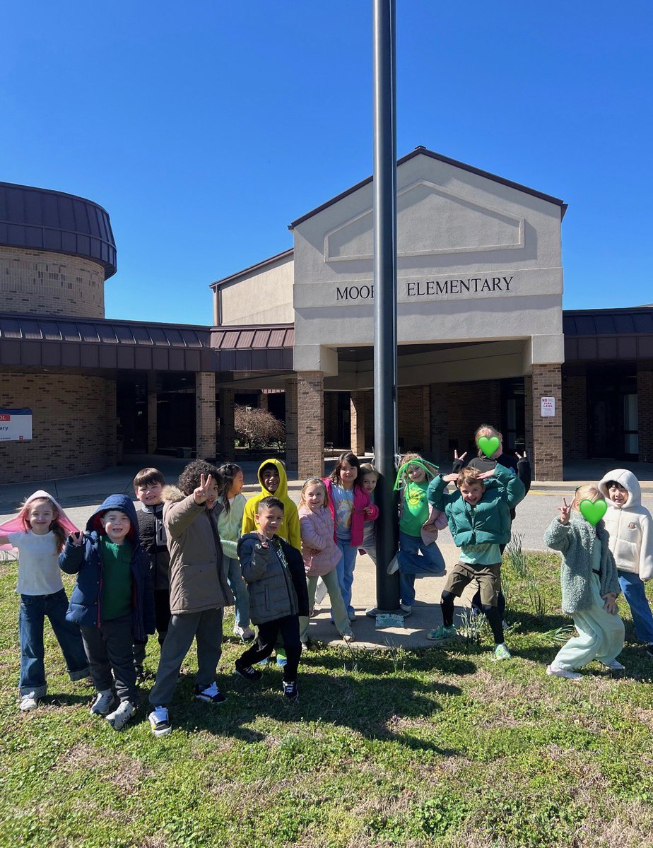 Moore Elementary tweet media