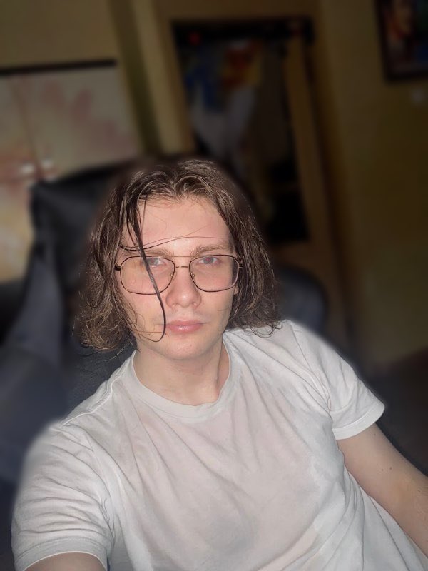 Yamushisan's tweet photo. Освежился 😏 https://t.co/EgmCLxqIkK