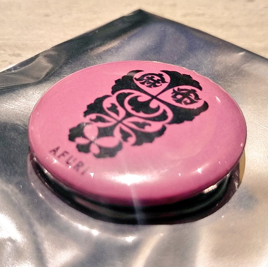 mizuneko_nora's tweet image. LEAF POPUP STORE の後に
 ラーメン阿夫利 渋谷道玄坂店！

奥に長いカウンターの店舗！
スタッフさんも賑やか！
土地柄か外国人観光客も多数来店！

バッジを当てたので、
麻布十番店にもお伺いしなくては！

 #AFURI
#星埜きぃ