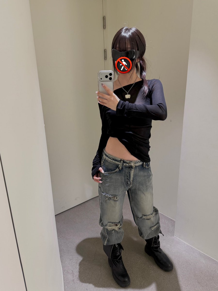 보헴 2차 드롭 아이템들 먼저 입어봤습니다...
존예둥이