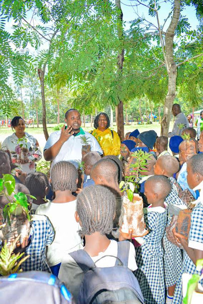 Centre for Character and Leadership tweet media