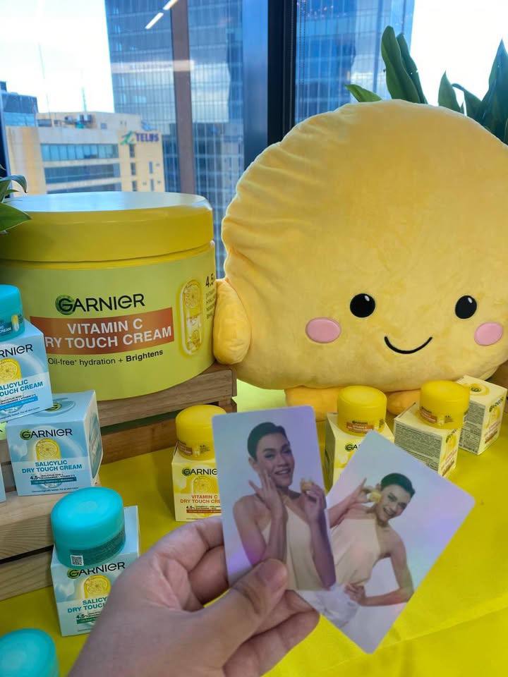 ESMURFS OFFICIAL tweet media