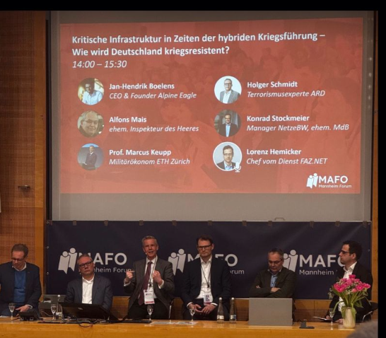 Lorenz Hemicker tweet media