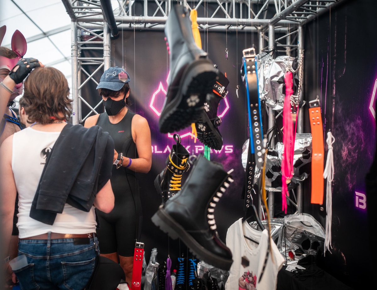 BLACK PAWS tweet media