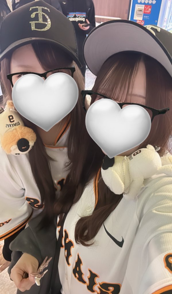 らら tweet media