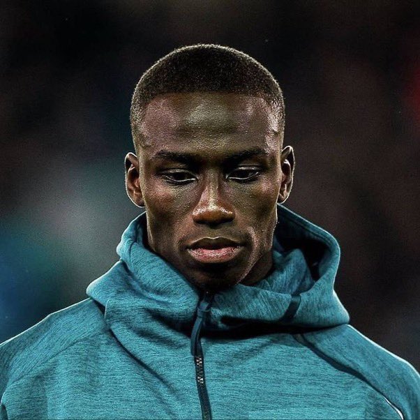 Twilight tweet media