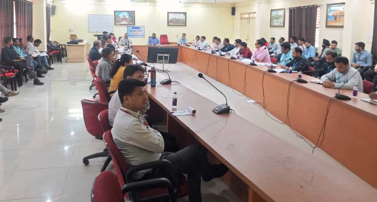 Collector Gwalior tweet media