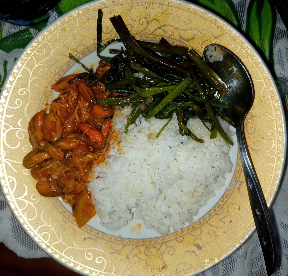 Mochiee🌻|| tweet media