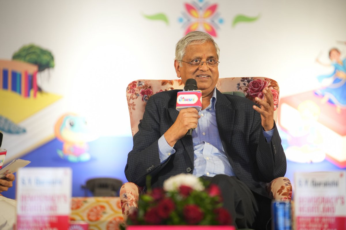 Vadodara Literature Festival tweet media