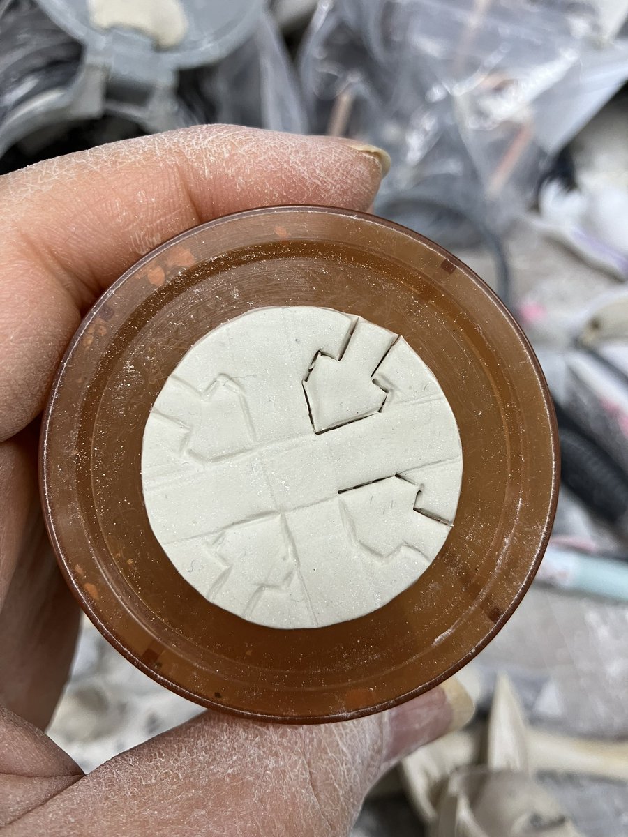 フレンチドール@新年連休中です。 tweet media