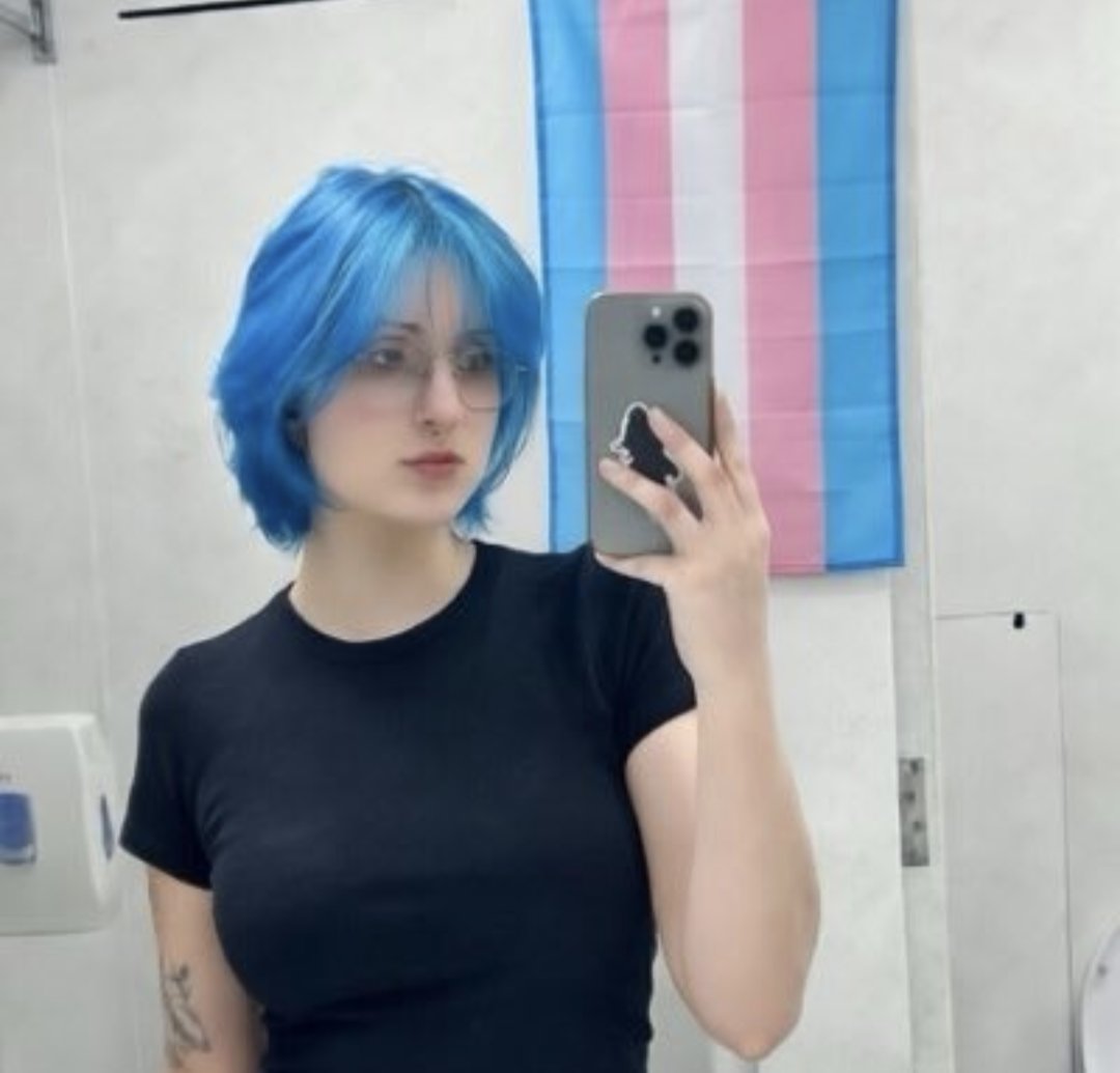 Genevieve Gluck tweet media