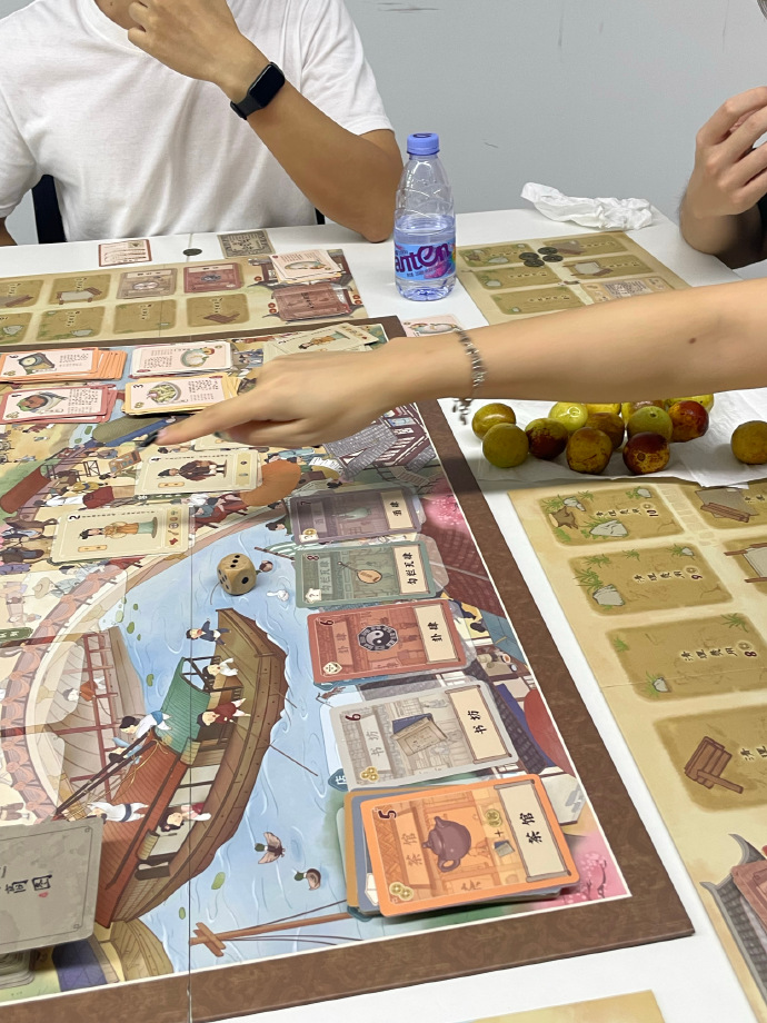 Laura Fingerle tweet media