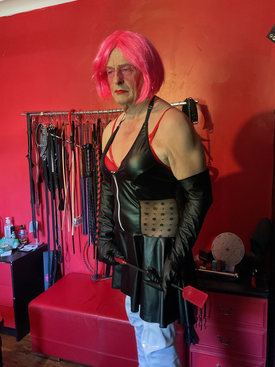 MissRosy666 tweet media