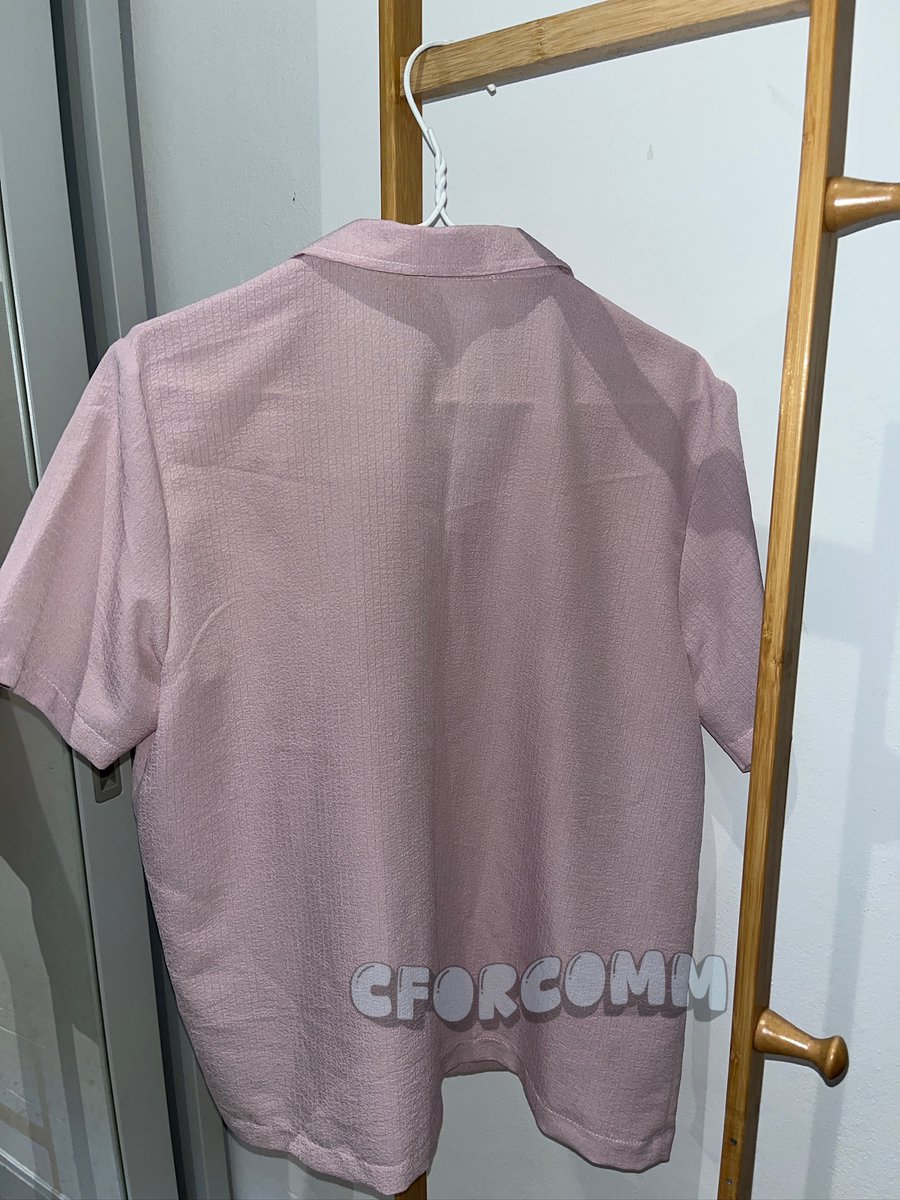 cforcomm's tweet photo. เสื้อเชิ้ตสีชมพูตุ่นอ่อน ผ้าพริ้วๆ ยับยากใส่สบายมาก
🍧อก 42” ยาว 23“
— 15 ฿ (50 ฿ รวมส่ง)

#ส่งต่อ #ส่งต่อเสื้อผ้า #ส่งต่อเสื้อผ้ามือสอง #ส่งต่อเสื้อผ้ามือ2 #เสื้อผ้ามือ2 #เสื้อผ้ามือสอง #เสื้อผ้ามือสองสภาพดี #โละตู้ #ส่งต่อเสื้อ #เสื้อมือสอง #เสื้อเชิ้ต #เชิ้ตมือสอง https://t.co/KCgopqlU8R