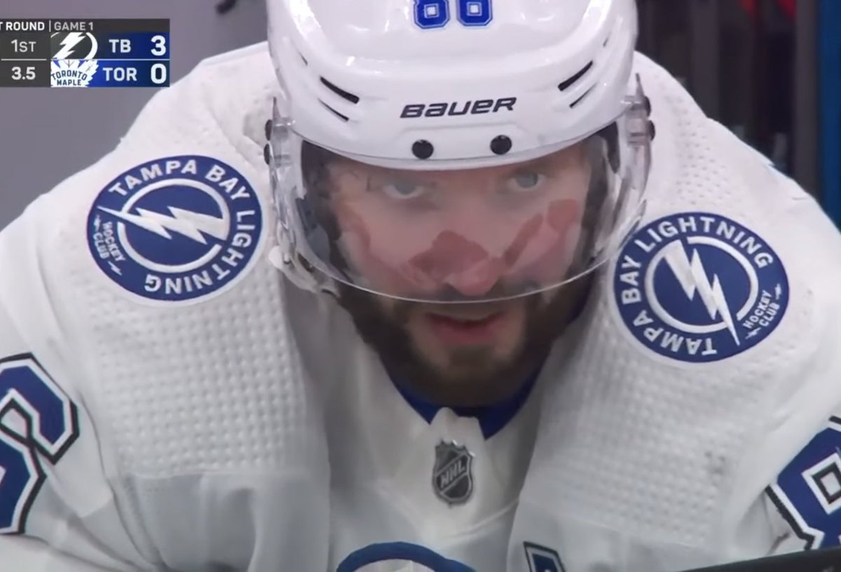 Andrew Weiss tweet media