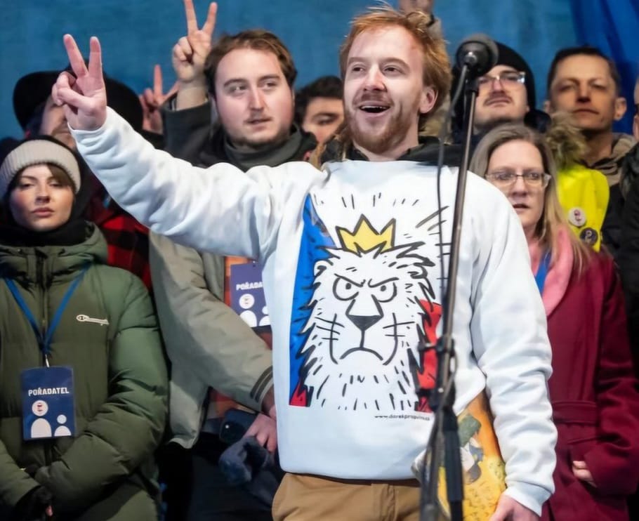 Petr Štěpánek tweet media