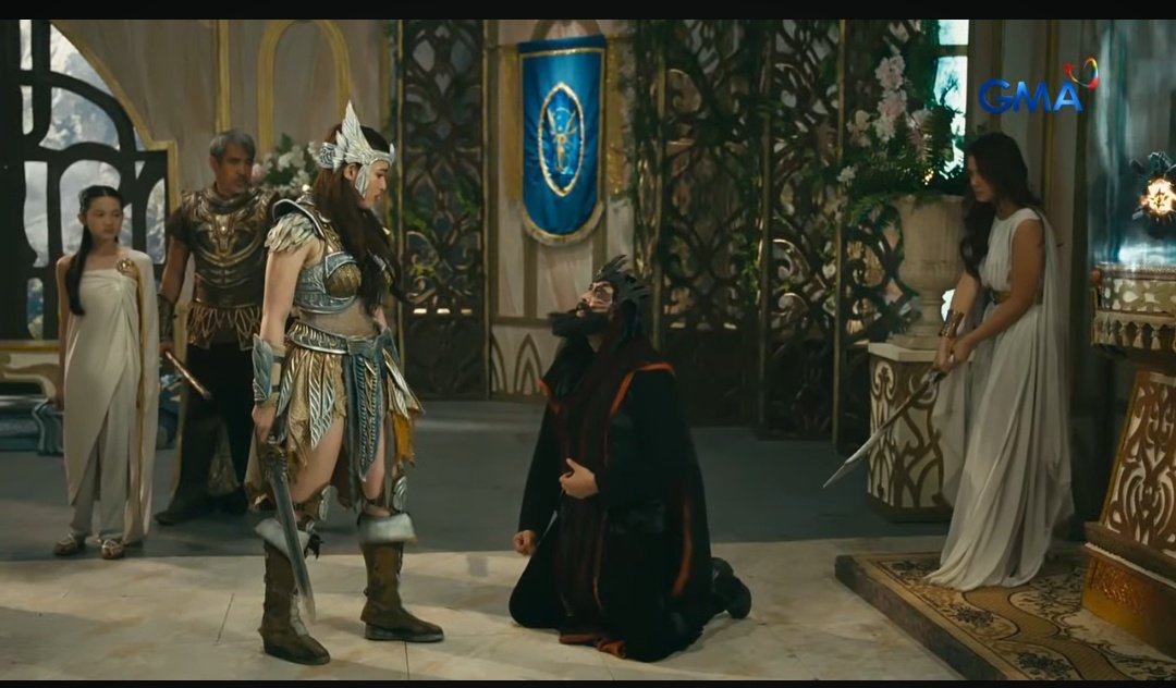 Kylienity ☽◯☾ tweet media