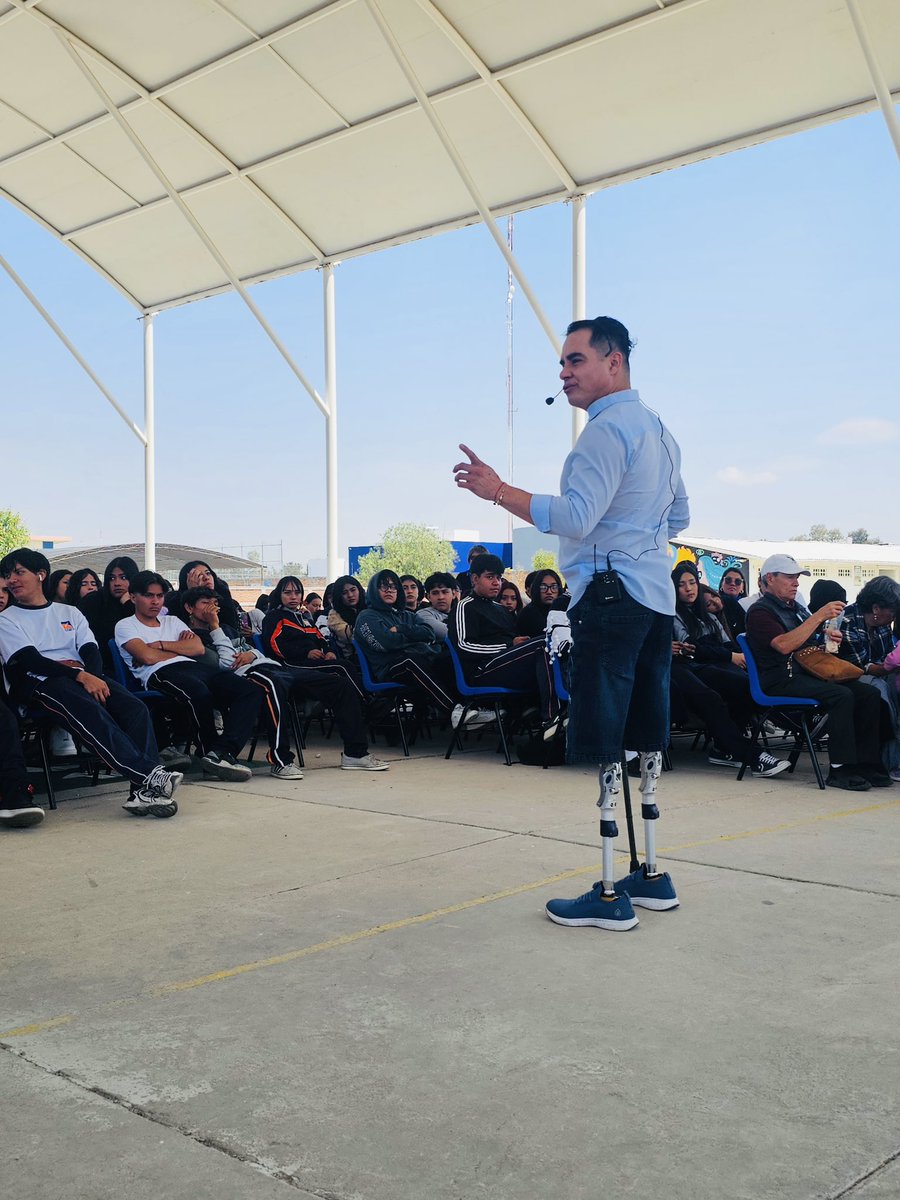 J2Grimaldo's tweet photo. G R A C I A S 💫

Hablar de #discapacidad contribuirá a generar aliados para una sociedad #Incluyente
♿️

#juventudes #celaya #guanajuato #discapacidad https://t.co/ou2srAhKMS