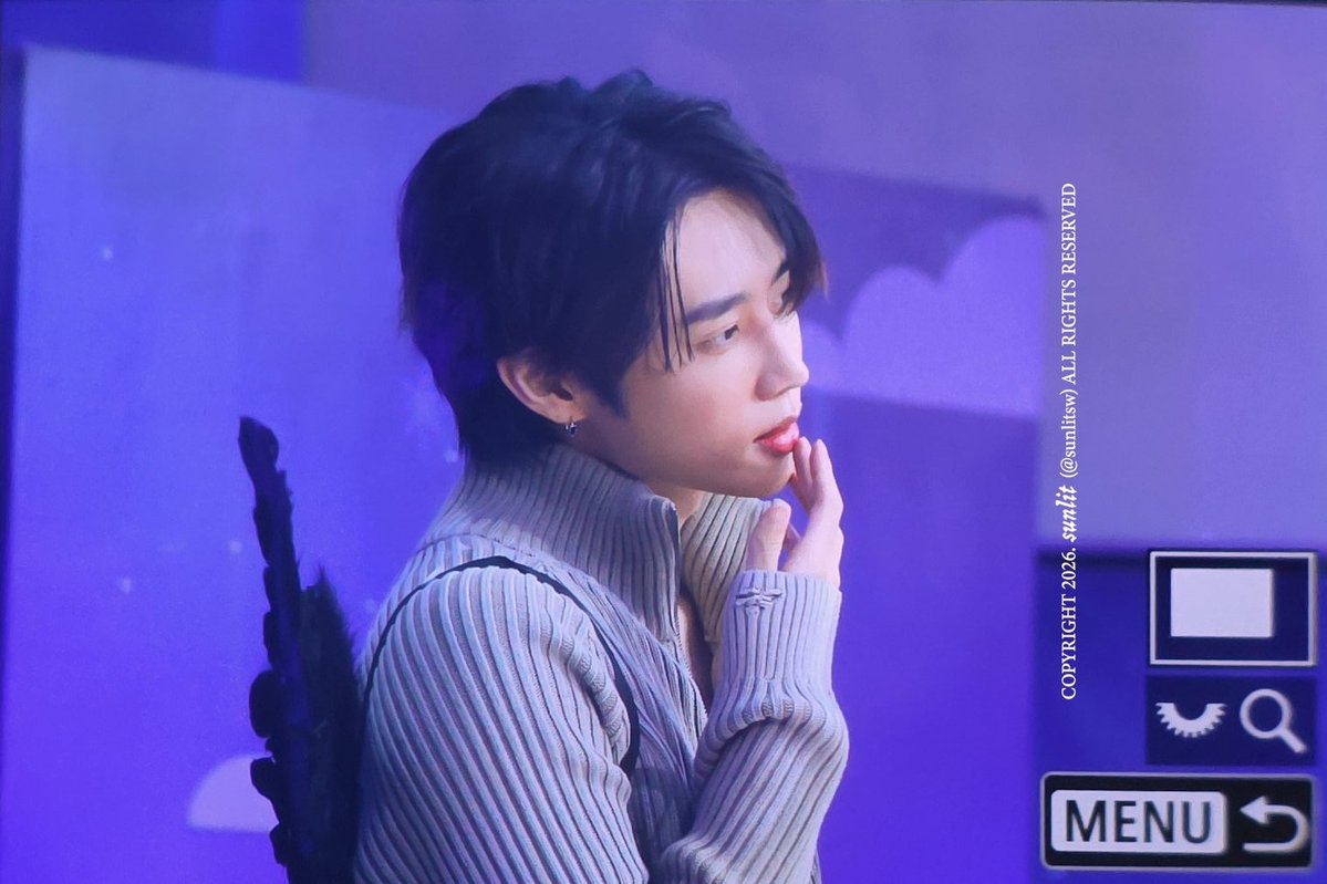 𝐬𝐮𝐧𝐥𝐢𝐭 tweet media