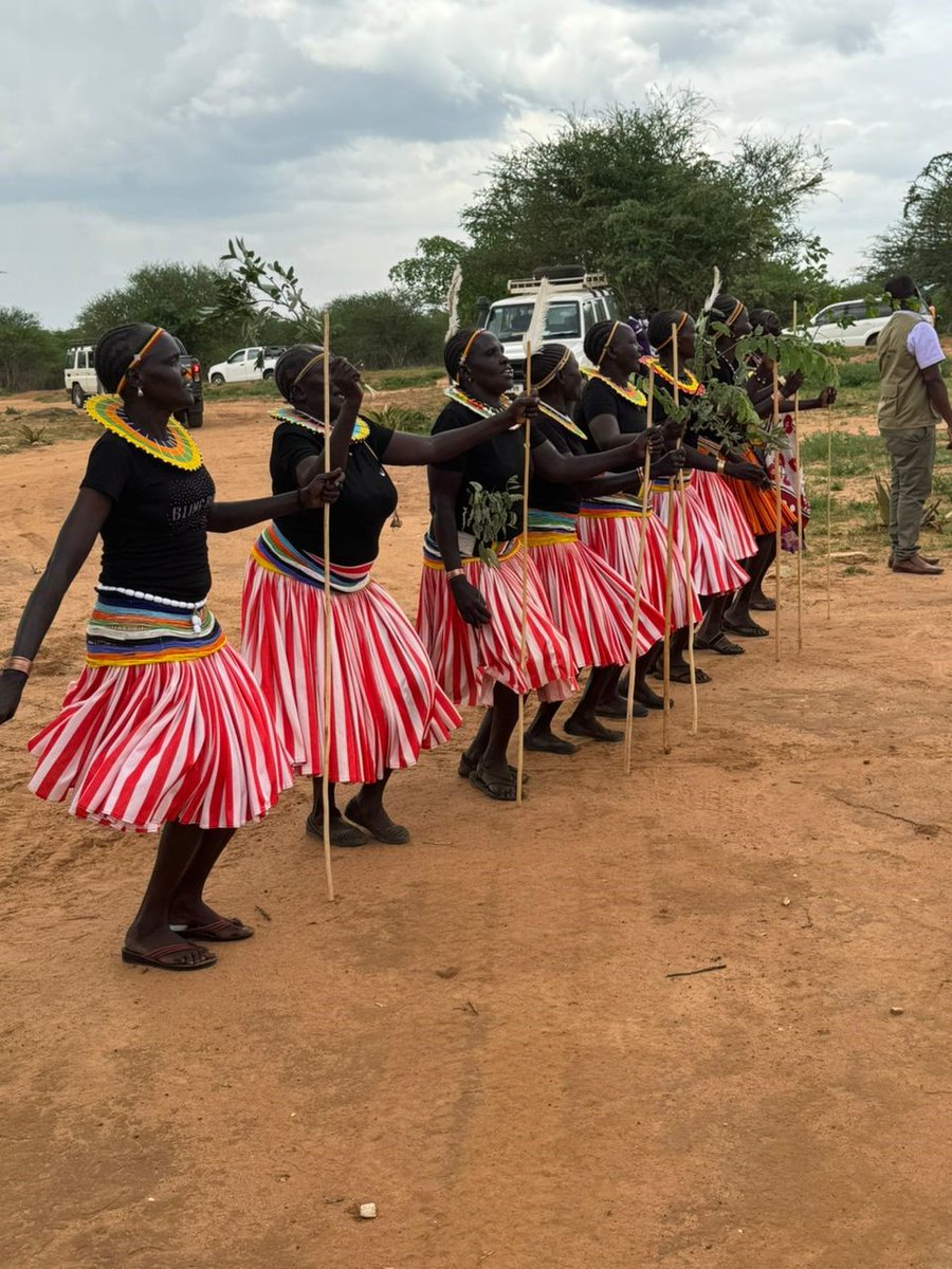 Ireland in Uganda tweet media