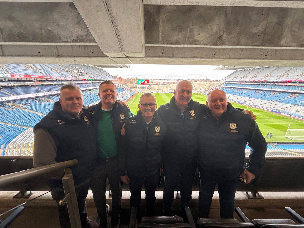 To mark the 30 Anniversary from our Meath Intermediate Championship success, the class of 1996 enjoyed a fantastic day in Croke Park on Saturday. As well as taking in an superb Meath victory, the lads met outgoing Gaa President Jarlath and the newly elected President Derek Kent.