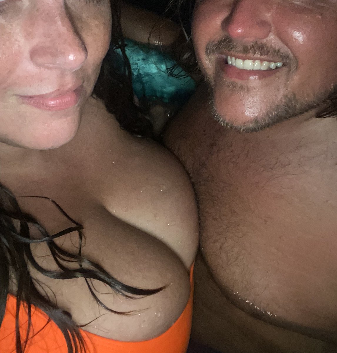 Kroy and Kim tweet media