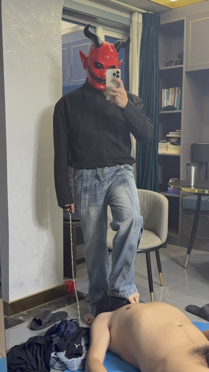 洛白歌LUOBAIGE tweet media