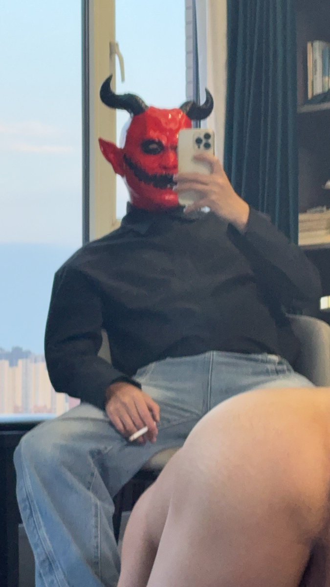 洛白歌LUOBAIGE tweet media