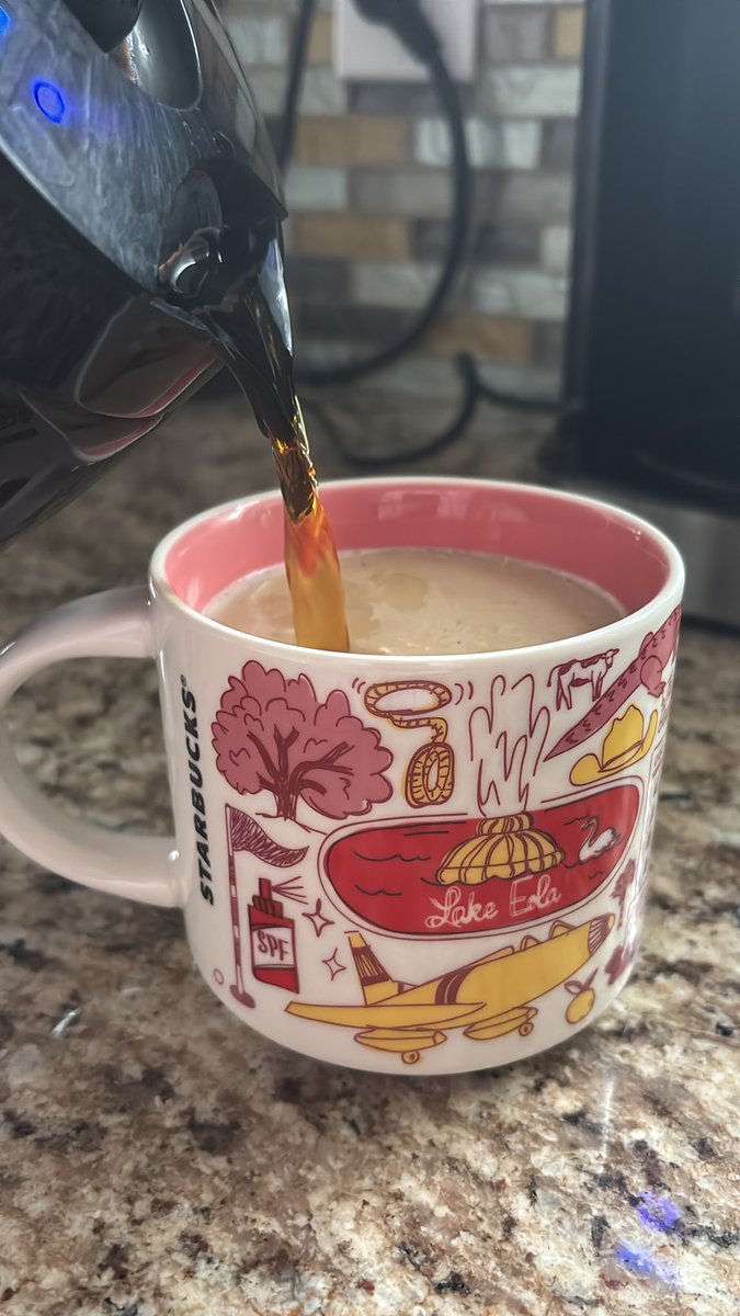 Have a great day 🕎❄️😘☕️🎂🌸💕🎉🟦 tweet media