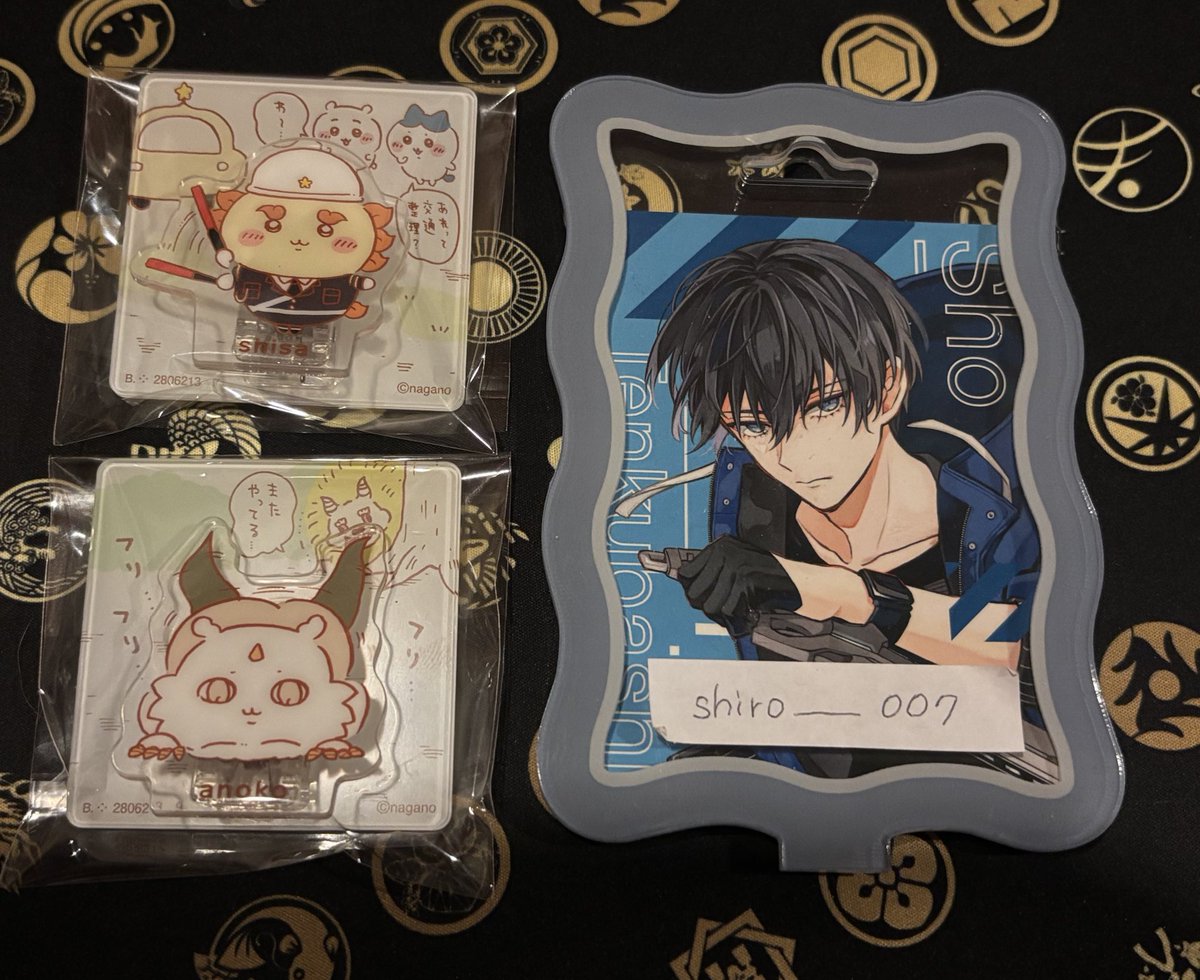 しろー tweet media