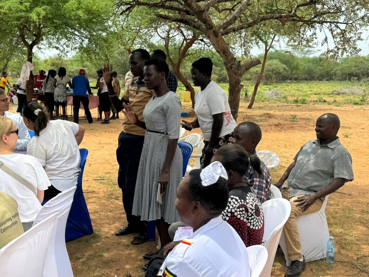 Ireland in Uganda tweet media